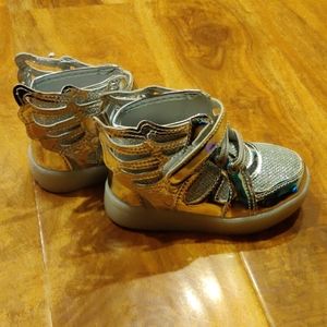 Sparkly light upshoes